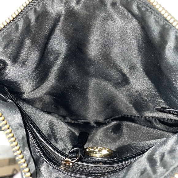 DKNY quilted back convertible crossbody shoulder bag - Picture 5 of 6